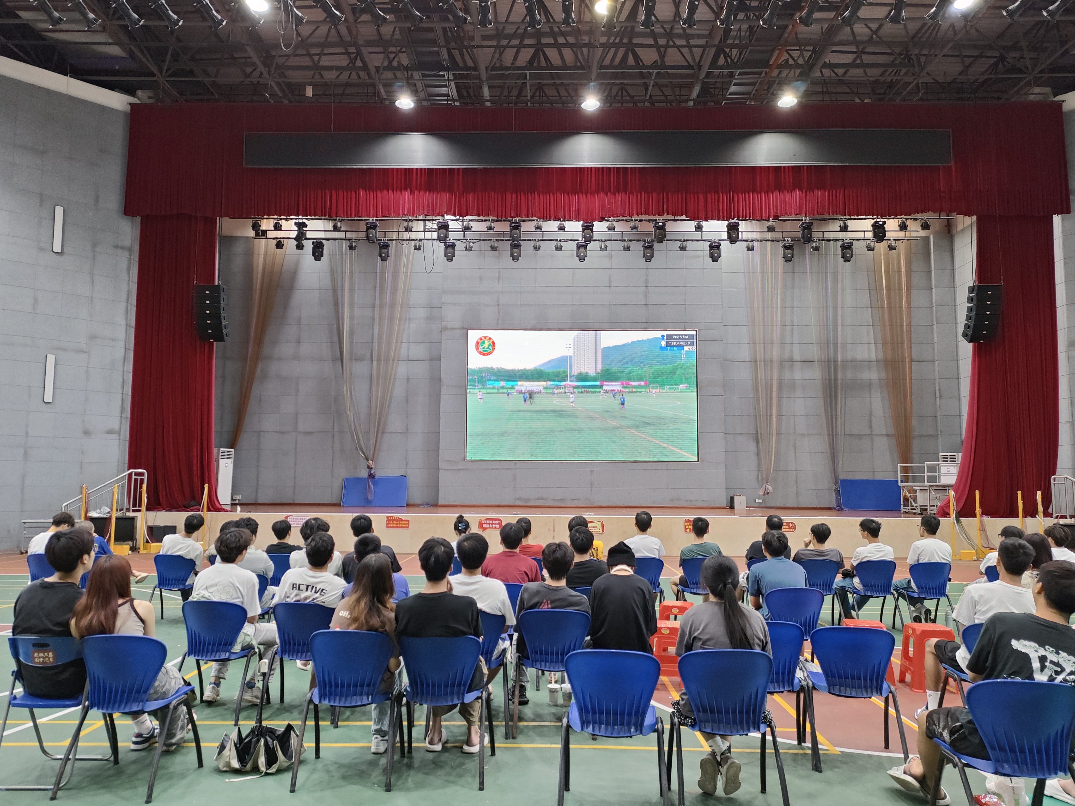 陕西足球夺冠_2023足球冠军行西安_西安足球赛2021