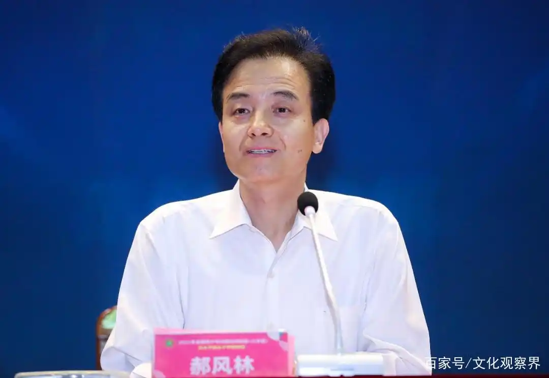 青少年校园足球联赛规程_青少年联赛足球规则赛制是什么_第二届青少年足球联赛赛制规则