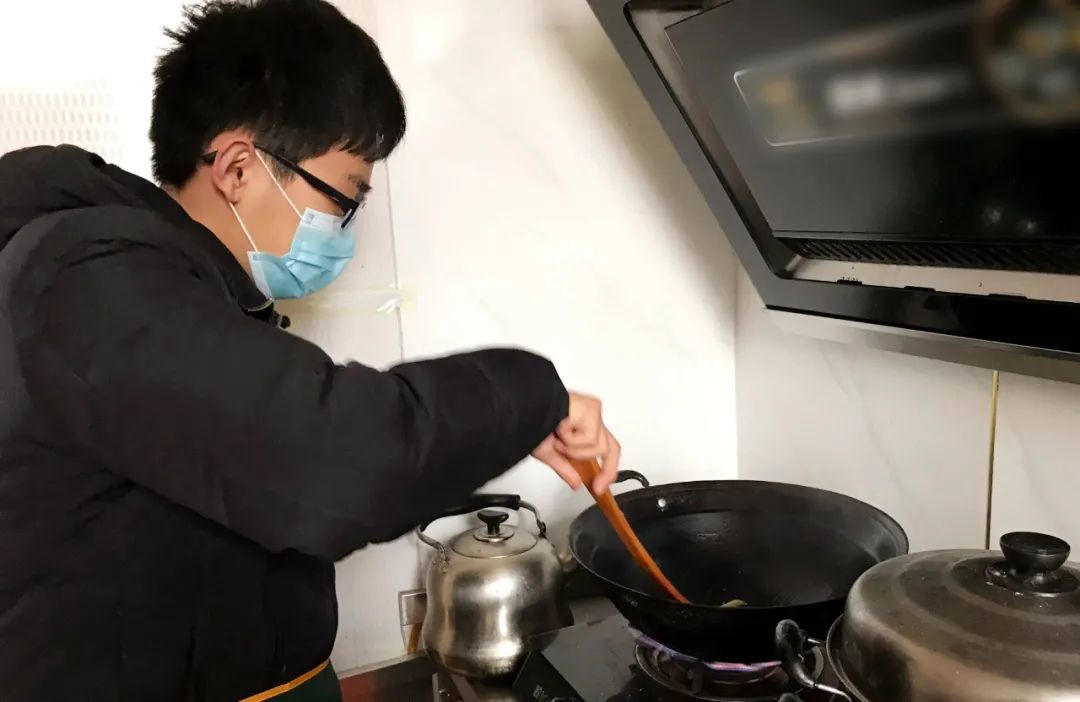 做家庭主男日常_家庭男主安卓_男女主角家庭日常宠文
