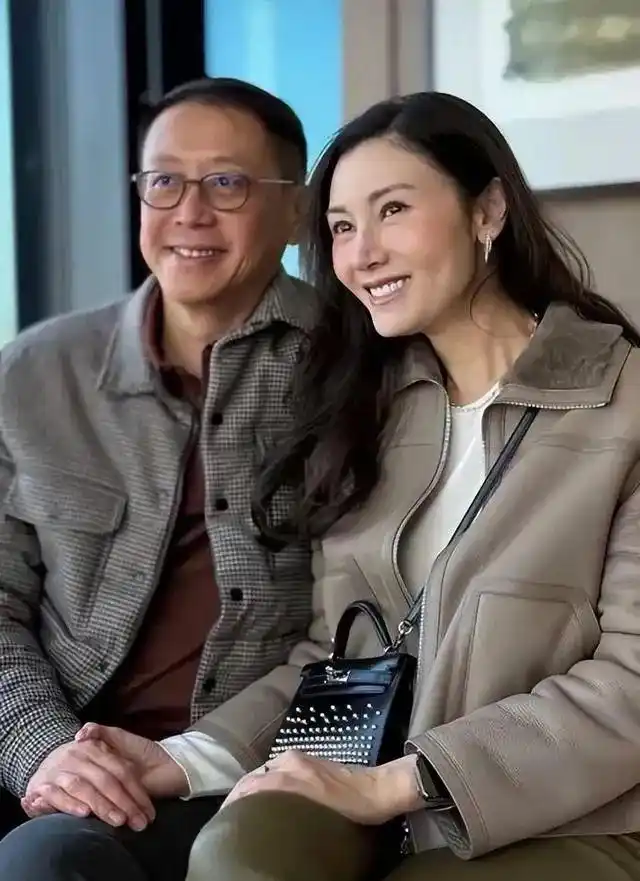 健身明星女神_努力健身女明星_盘点那些健身明星