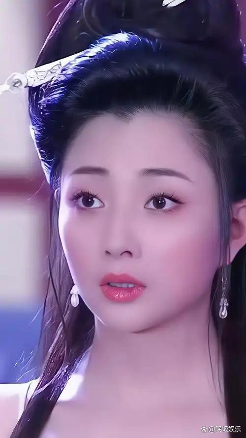 努力健身女明星_健身明星rex_盘点那些健身明星