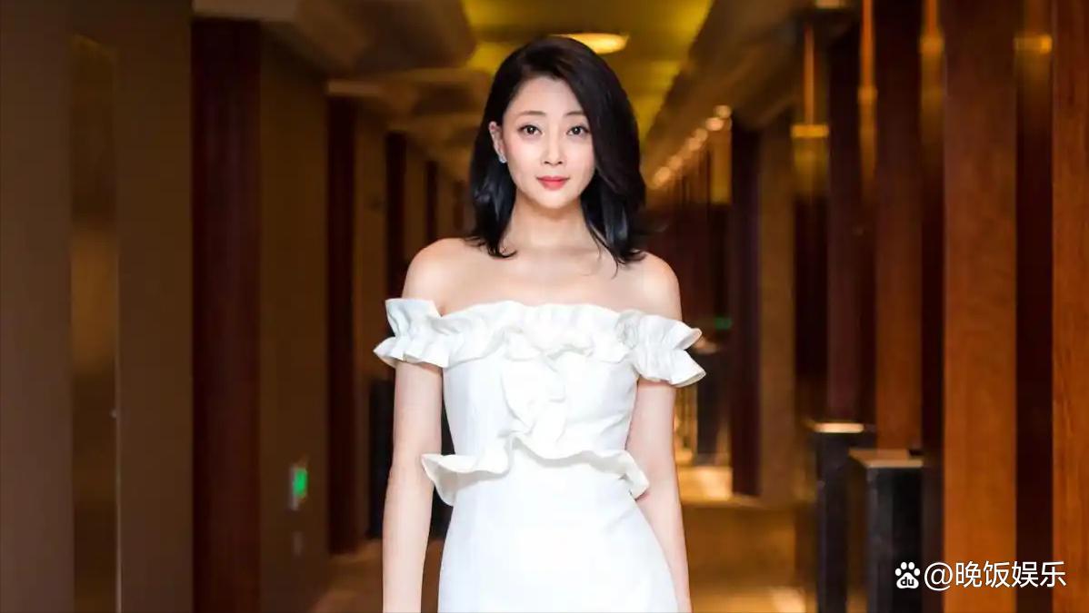 努力健身女明星_健身明星rex_盘点那些健身明星