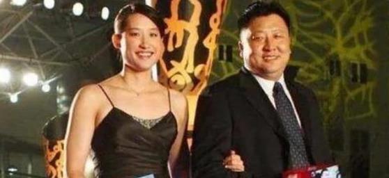 游泳冠军第一人_游泳世界冠军_教游泳的世界冠军叫什么